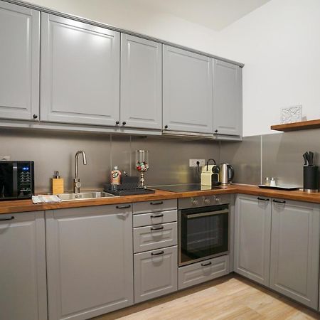 Koffer Apartman Eger Luaran gambar