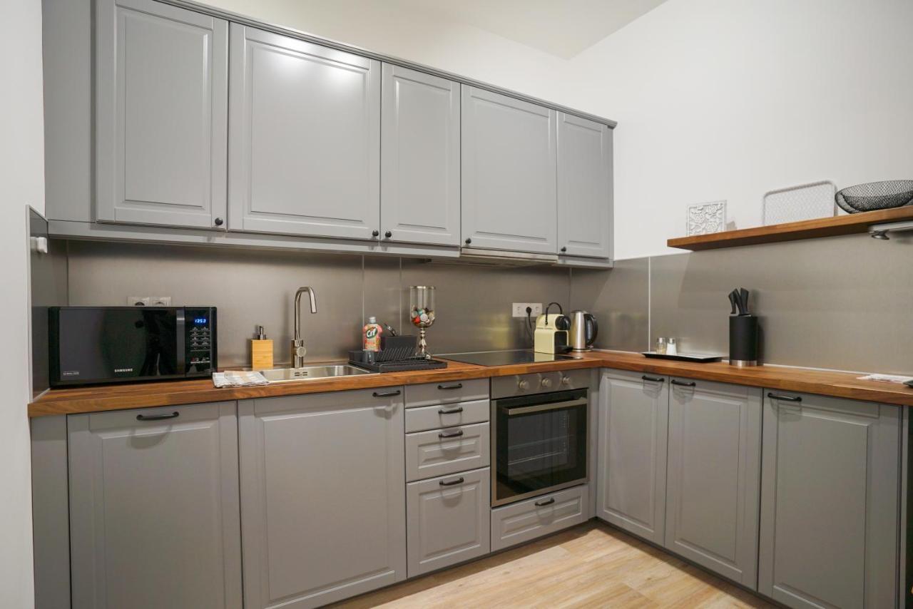 Koffer Apartman Eger Luaran gambar